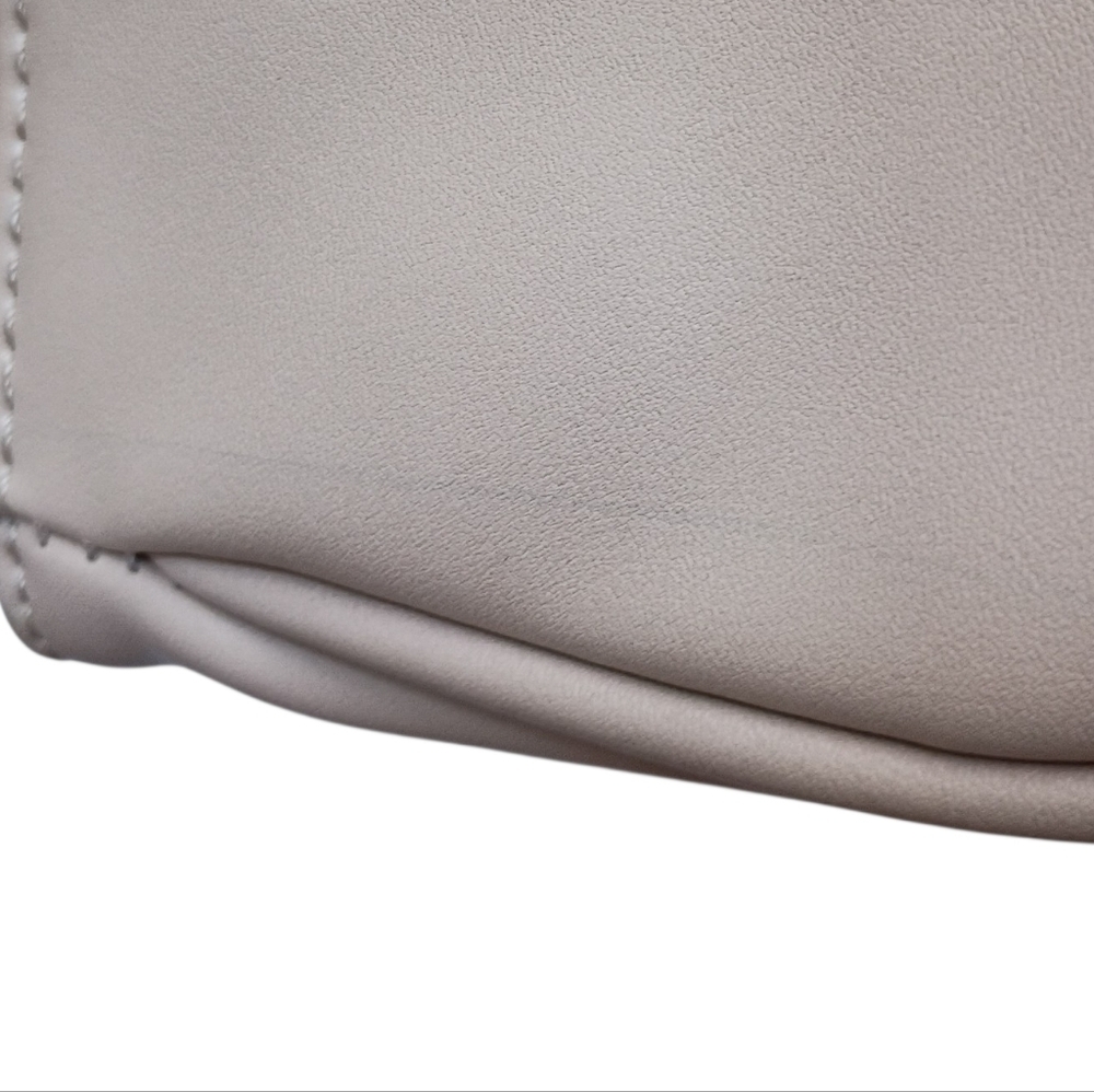 SOLD Aldo Quilted Baige Belt Bag With A Turn Lock Closer - Picture 8 of 11